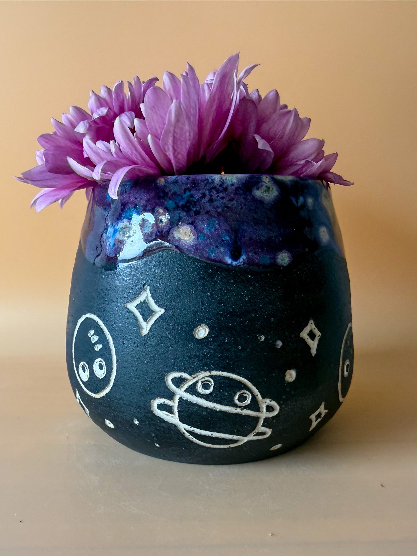 Space Ceramic Planter Pot