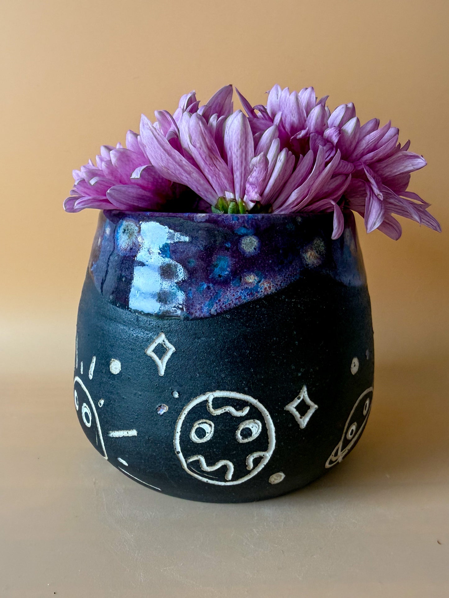 Space Ceramic Planter Pot